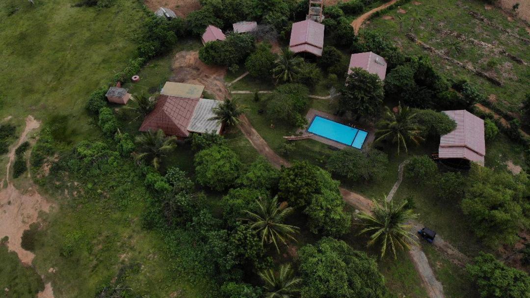 Yala Peace Cottages Tissamaharama Esterno foto